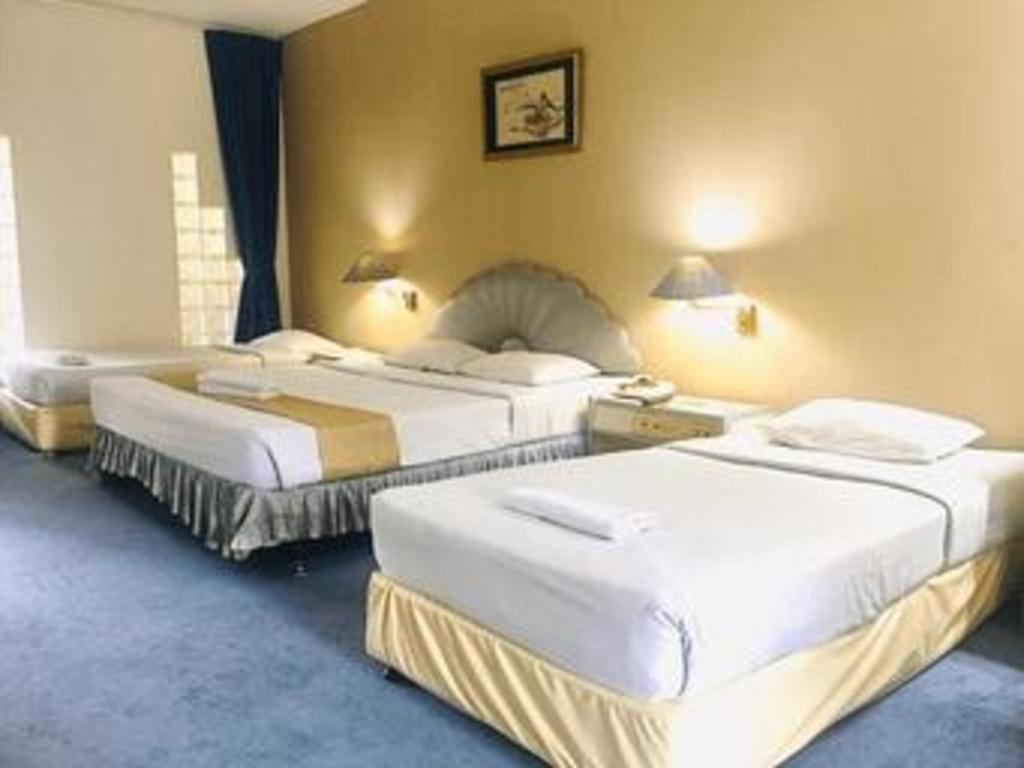 New Grand Park Hotel Surabaia Exterior foto