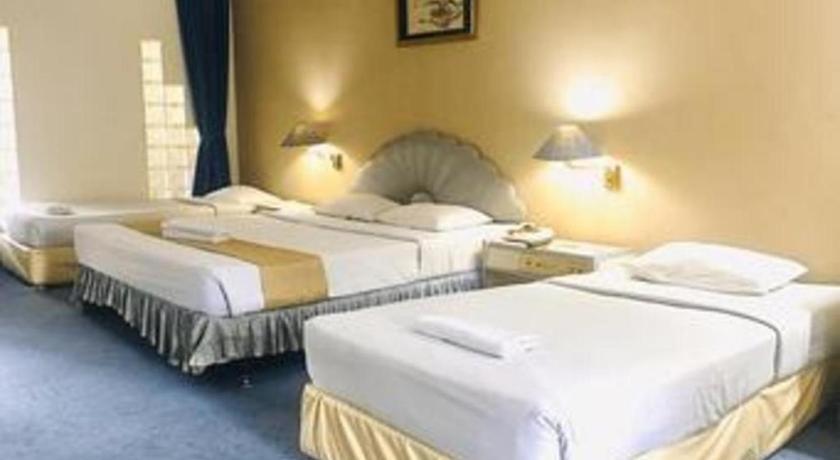 New Grand Park Hotel Surabaia Exterior foto